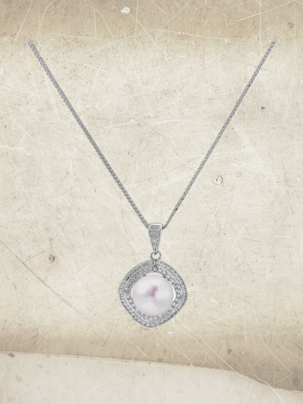 Simply Savvy Halo Pearl Statement Necklace Sterling Silver